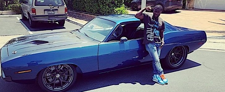 Kevin Hart and the 1970 Plymouth Baracuda he bought for his 40th birthday