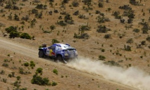 Sainz Stretches Lead in Dakar Rally
