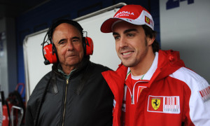 Santander President Visits Ferrari Garage at Jerez