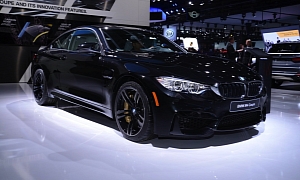 Sapphire Black BMW M4 Looks Brilliant at 2014 NAIAS <span>· Live Photos</span>