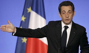 Sarkozy Summons Renault Executives to Meeting Over Clio Production Sites