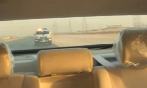 Saudi Lexus Driver Taunts Police - Gets Away!
