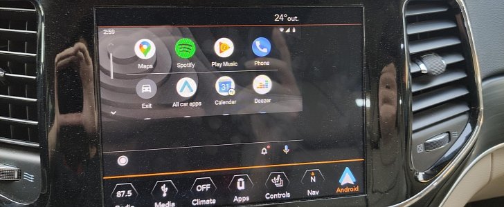 Android Auto scaling issue