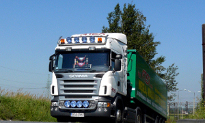 Scania Challenges TSL to Fuel Efficiency Duel