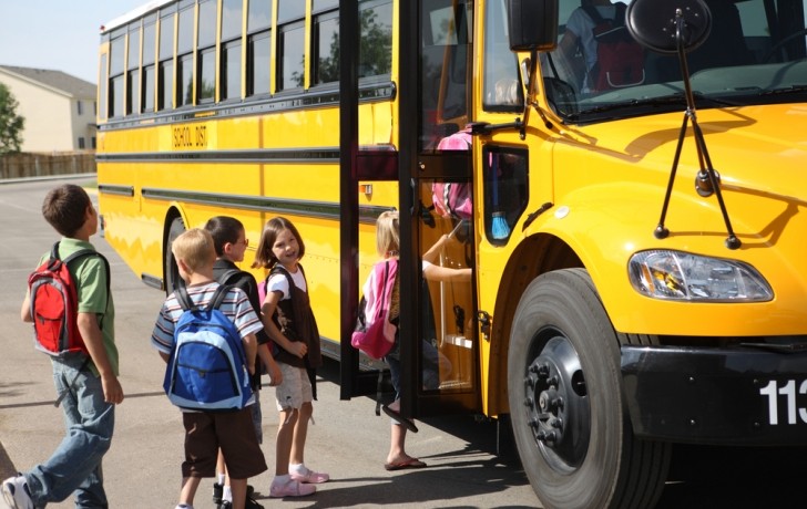 School Bus Company Bans Pupils from Reading While Riding in the Vehicle