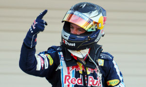 Schumacher Advises Vettel to Believe in 2009 Title