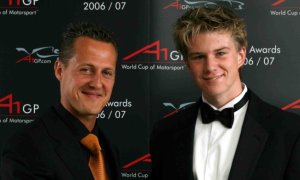 Schumacher hands A1GP trophy