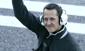 Schumacher Refuses to Answer to Briatore's Jibe