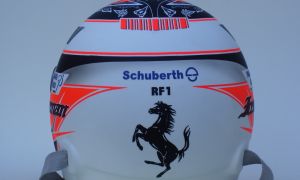 Schumacher to Debut Revised F1 Helmet at Valencia