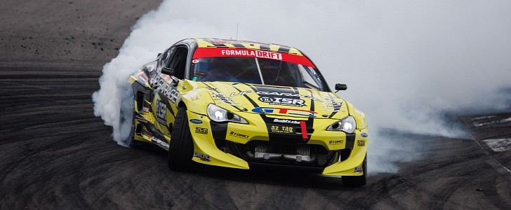 Scion FR-S With Nissan GT-R Engine Rips at Formula Drift Round 5, Driver Qualifies P1