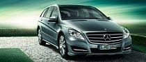 Scoop: Mercedes R-Class Offered in China with New Twin-Turbo 3-Liter V6