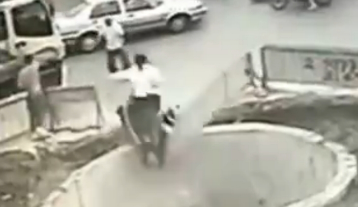 Scooter Rider Hits 4 Vehicles then Fall into Huge Pit