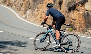 Scott's New Addict eRide Boasts the Lightest Electric-Assist Road Bike Frame Available