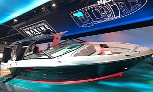 Sea Ray SLX-R 400e Outboard, the First Boat Ever Shown at CES, Is a Stunner