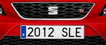SEAT Debuts New Logo on 2013 Leon