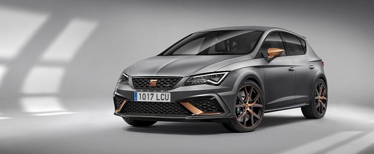 SEAT Leon Cupra R Comes With 310 HP, Copper Trim and Disappointment