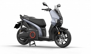 Seat's MÓ 50 Electric Scooter Targets Younger Generation With Modern Design and Features