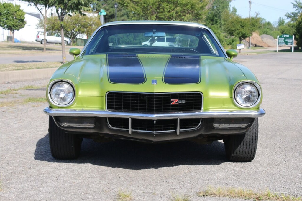 Second-Generation Camaro Z28 Find Been Sitting for 25 Years - autoevolution