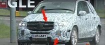 Second-Generation Mercedes GLE-Class Shows Grille and Side Skirts