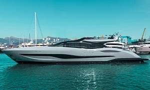 Second Yacht in the Mangusta 104 REV Series Hits the Water