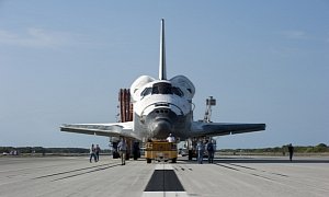 See Space Shuttle Discovery in Google Virtual Tour