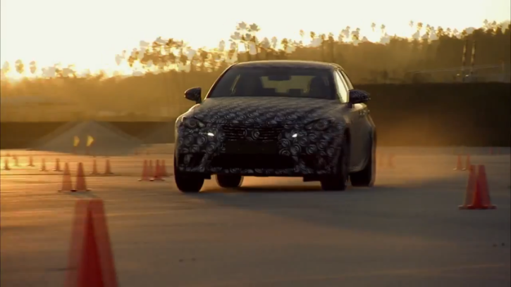 2014 Lexus IS Testing