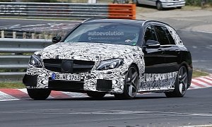 See the C 63 AMG Estate S205 Carry Speed on the Nordschleife