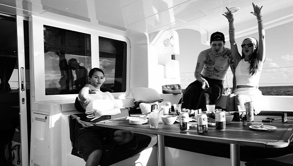 Selena Gomez, Brooklyn Beckham, and Nicola Peltz on Yacht