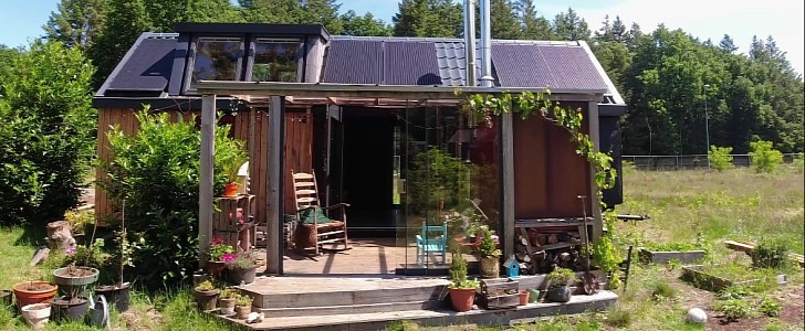 Tiny house with patio