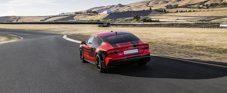 Audi RS7 piloted driving concept