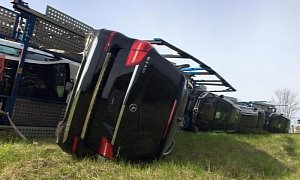 Semi Truck Driver Destroys His Precious Cargo of Brand-New Mercedes-Benz SUVs