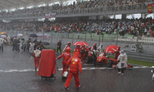 Sepang Greets F1 Field with Monsoonal Thunderstorm on Thursday