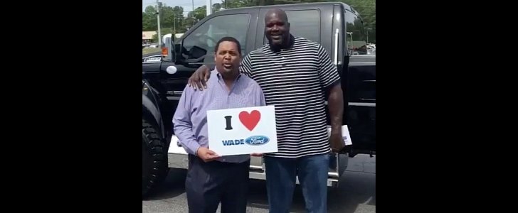 Shaquille O'Neal Buys Ford F-650 Pickup