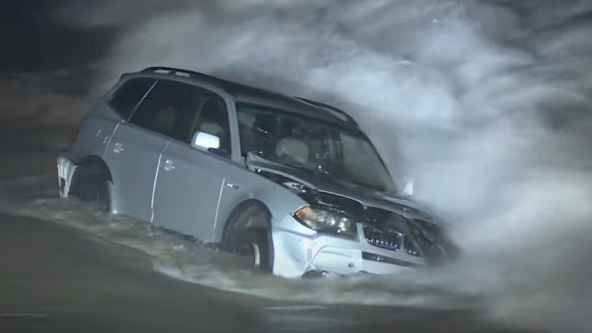 BMW X3 ended up in the Pacific Ocean