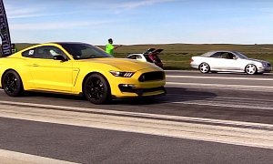Mustang Shelby GT350 Drag Races Mercedes CLK55 AMG: Unfair Atmospheric V8 Fight