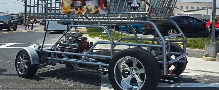 The only road-legal shopping cart in the U.S, possibly the world's fastest: Shopping Chopper