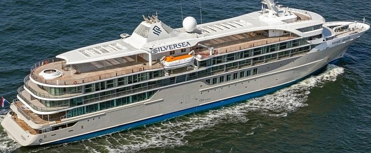 Silver Endeavour luxury expedition yacht