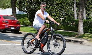 Simon Cowell Crashes Another e-Bike, Is Hospitalized for a Broken Arm