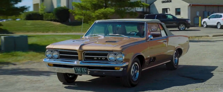 Single-Owner 1964 Pontiac GTO Rust Bucket Brought Back to Life Is Endearing