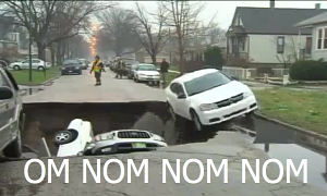 Sinkhole Swallow Cars in Chicago