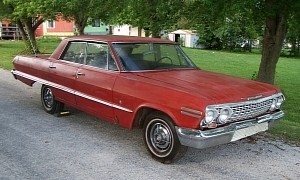 Sitting 1963 Chevrolet Impala Still Looking Good, Begs for Full Restoration