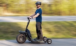 Skick Is a Year-Round E-Scooter That Promises Safe Rides Even in the Harshest Conditions
