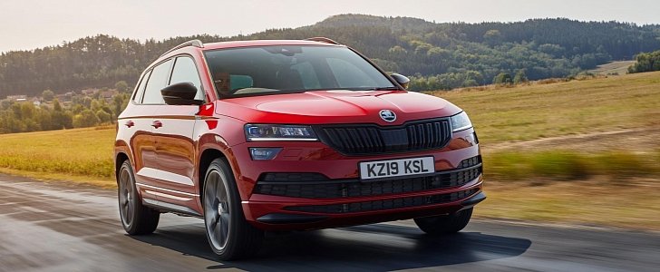 Skoda Karoq 2.0 TSI With 190 HP Does 0 to 100 Km/h in 7 Seconds