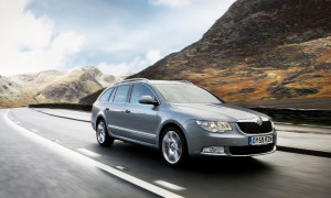 Skoda Scoops Up Two Inaugural Carbuyer Awards