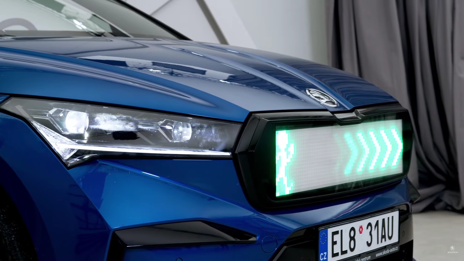 Skoda Tests Grille-Mounted Traffic Lights on Autonomous Cars, How