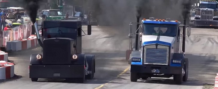 Peterbilt 359 races a Kenworth T800 in a straight line