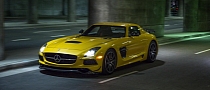 SLS AMG Black Series Gets Reviewed by Car And Driver