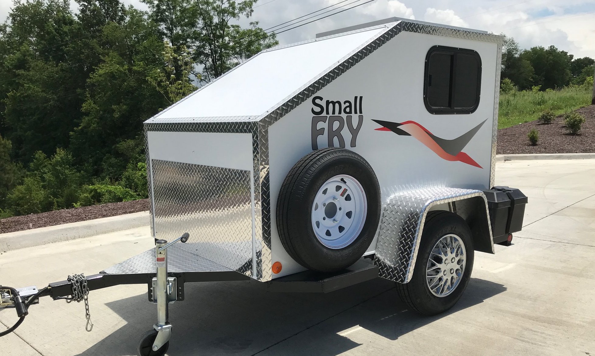 Small Fry Travel Trailer Lets You Explore The World With Nothing But A