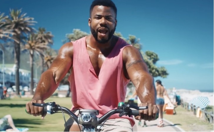 Smart Makes Song Called "Skipping Leg Day" to Promote Electric Bike