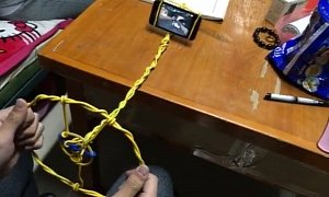 Smartphone Racing Game Controller Made of Wire Is a Funny Chinese DIY Job